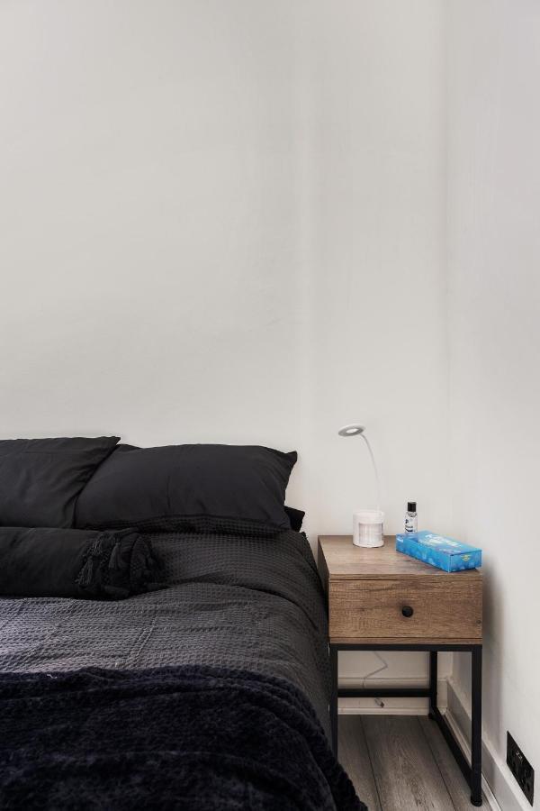 Beautifully Modern 2-Bed Apartment W/Garden ロンドン エクステリア 写真