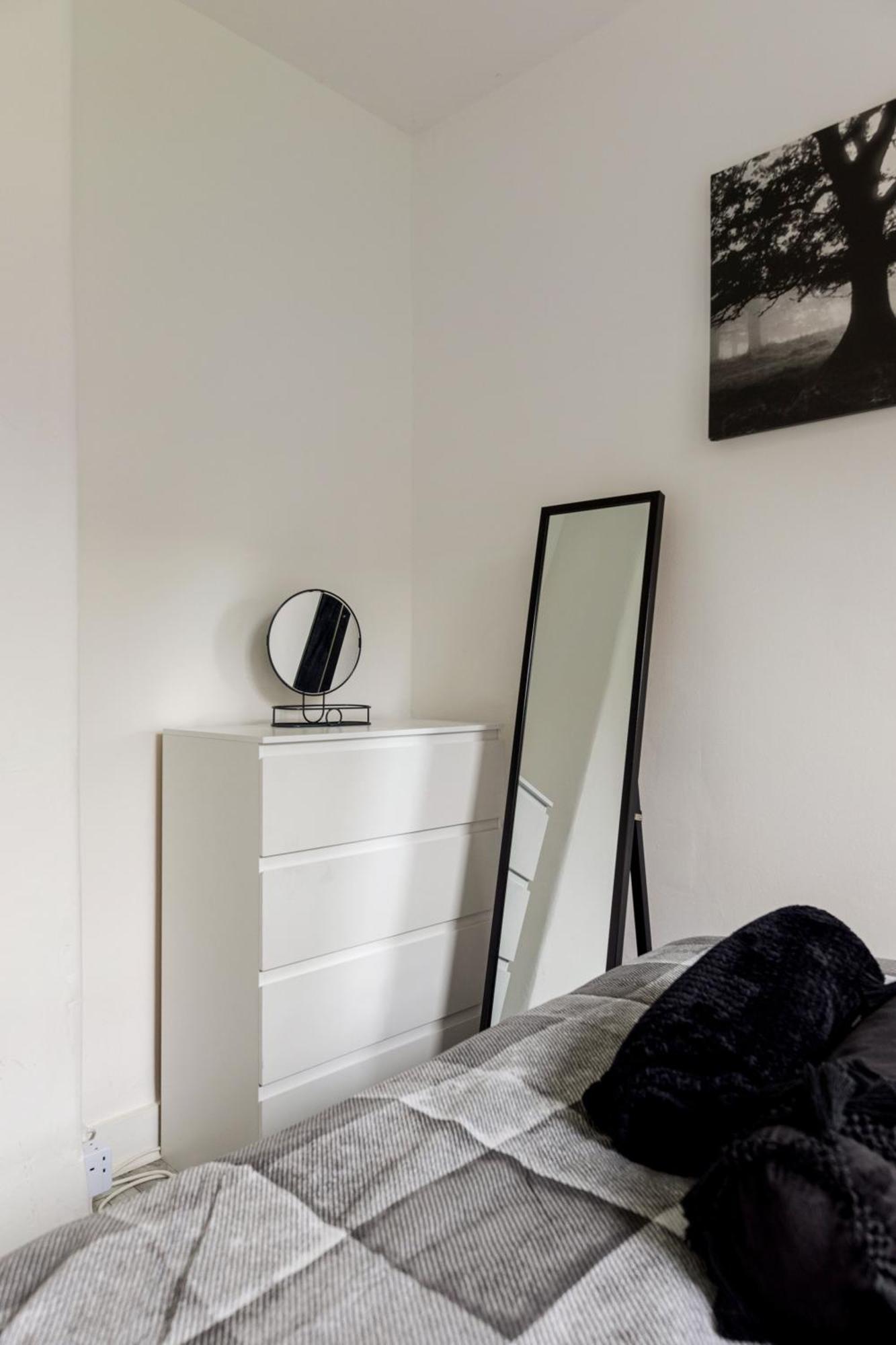 Beautifully Modern 2-Bed Apartment W/Garden ロンドン エクステリア 写真